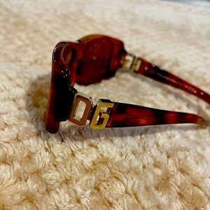 Dolce & Gabbana used sunglasses